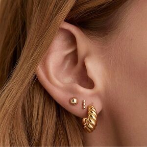 Mejuri Gold Vermeil Croissant Earrings